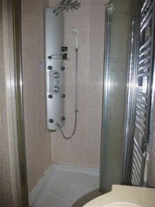 66977_27778418_IMG_24_0000